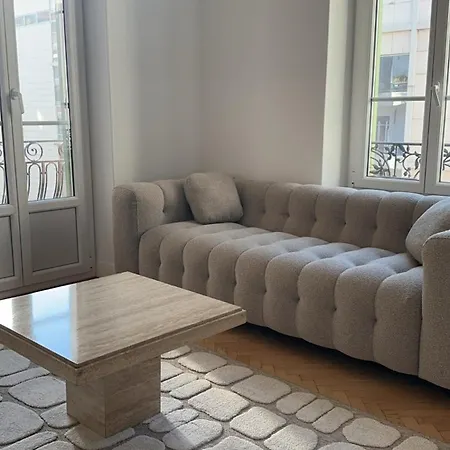 Appartement Beautiful In By Sea *